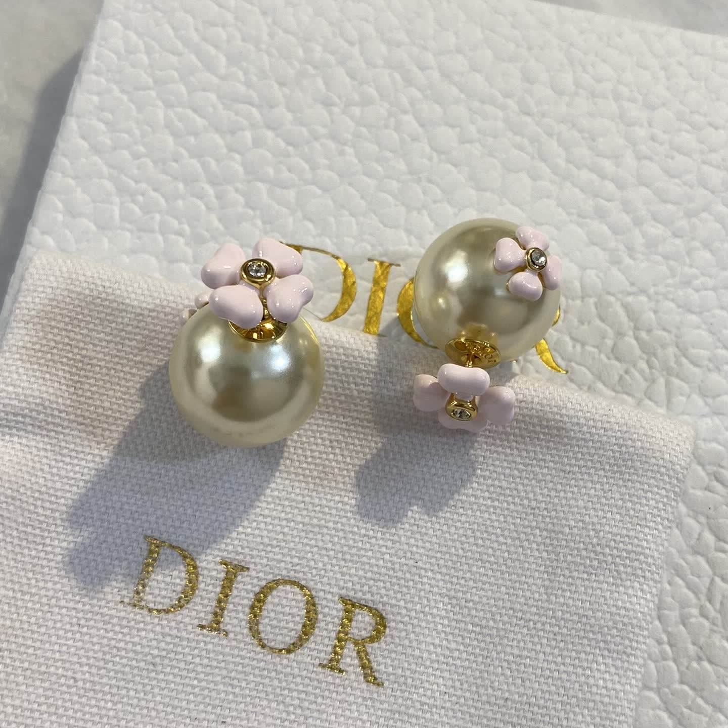 Van Cleef & Arpels Gold Pearl Earrings with Pink Enamel Bow